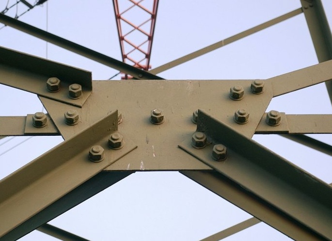 Особенности болтового соединения металлоконструкций